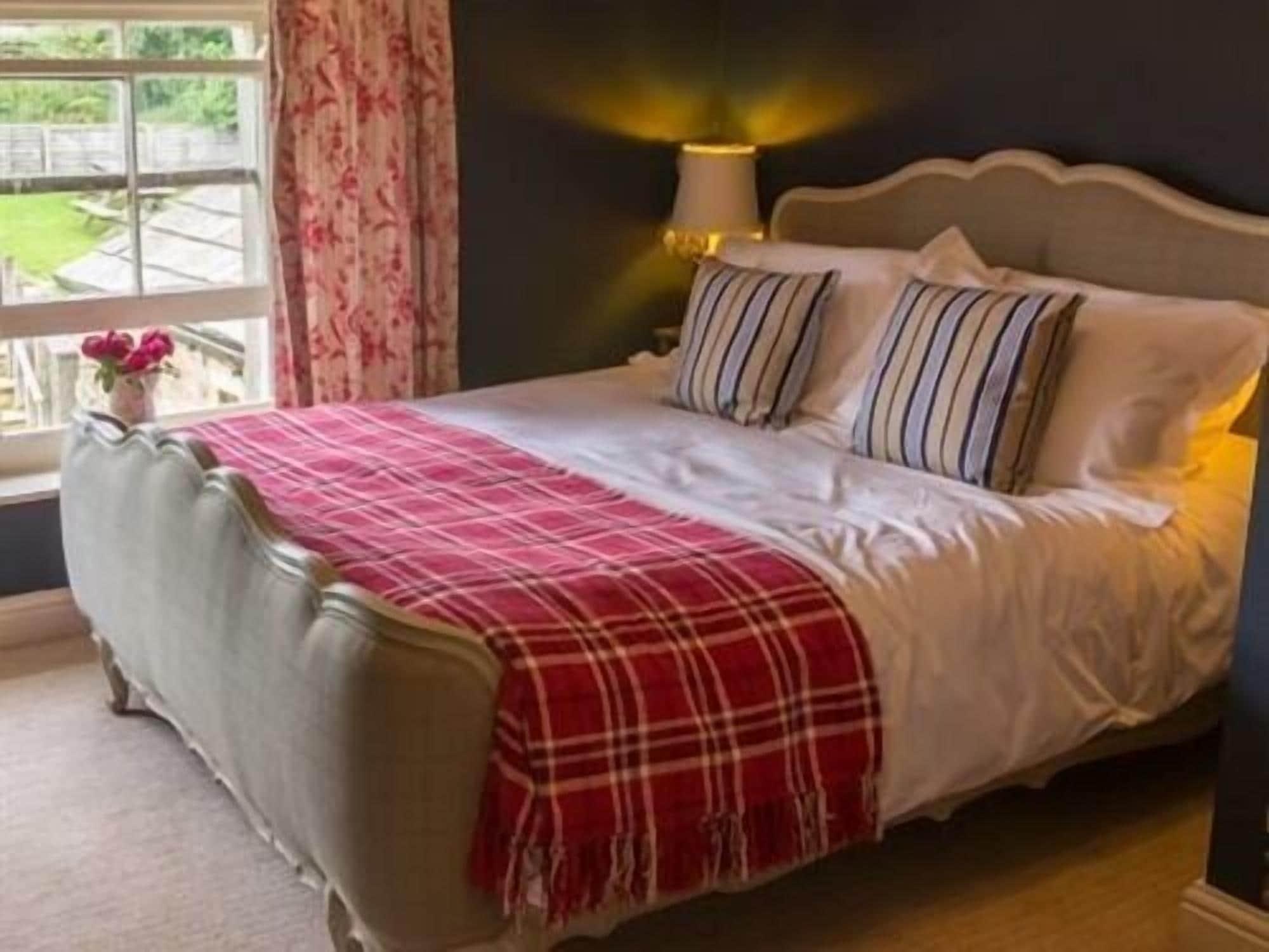 The Red Pump Inn クリザーロー エクステリア 写真